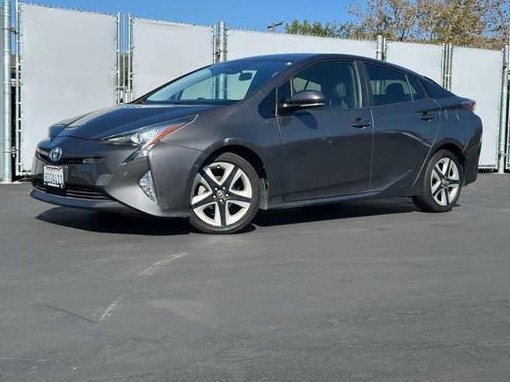 TOYOTA PRIUS 2018 JTDKARFU8J3548736 image