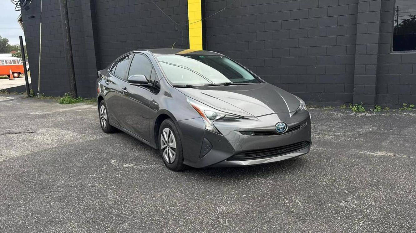 TOYOTA PRIUS 2018 JTDKBRFU9J3584562 image