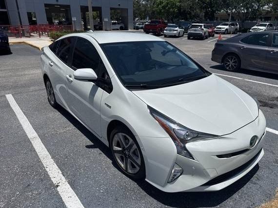 TOYOTA PRIUS 2018 JTDKARFU2J3545167 image
