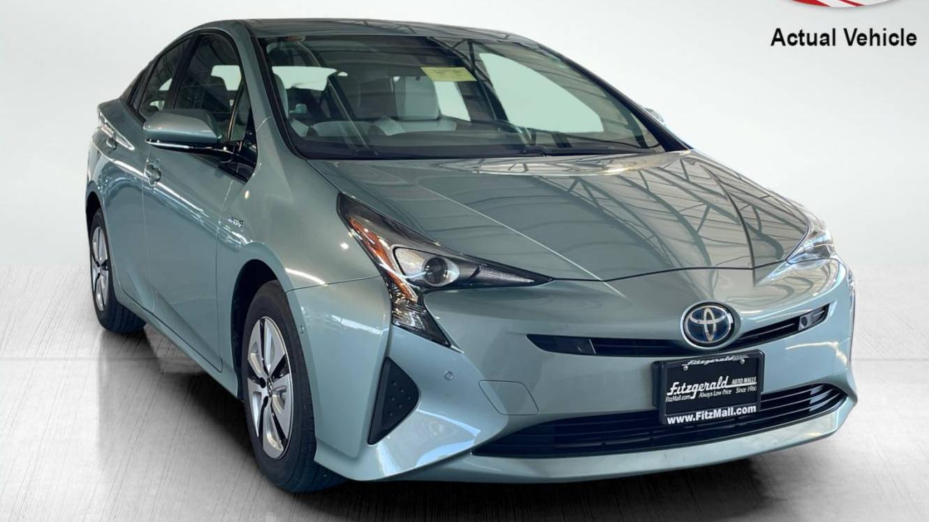 TOYOTA PRIUS 2018 JTDKBRFU1J3061312 image