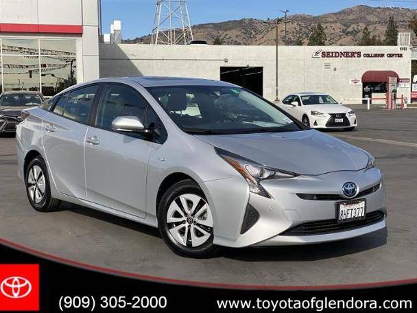 TOYOTA PRIUS 2018 JTDKARFU6J3066900 image