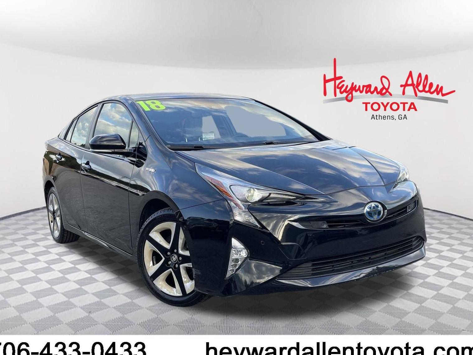 TOYOTA PRIUS 2018 JTDKARFU1J3055609 image