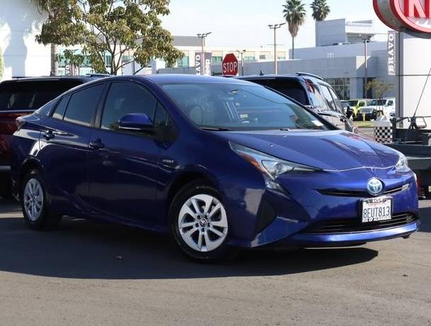 TOYOTA PRIUS 2018 JTDKBRFU7J3598556 image