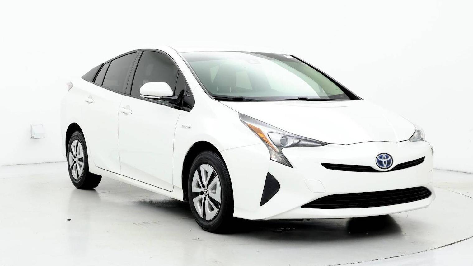 TOYOTA PRIUS 2018 JTDKARFU0J3056220 image