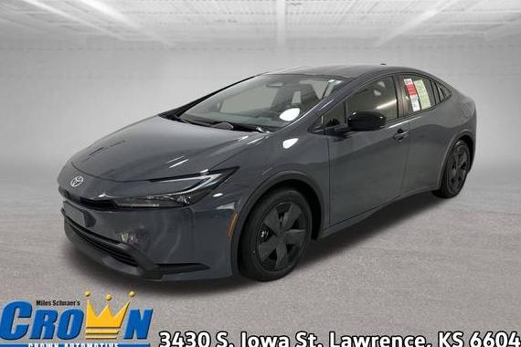 TOYOTA PRIUS 2026 JTDACAAU6T3067384 image