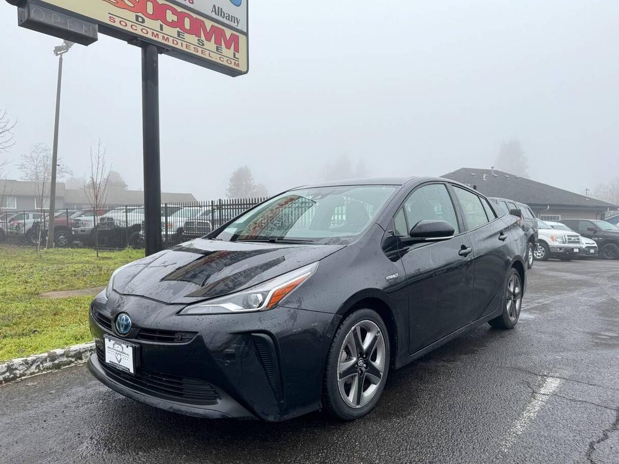 TOYOTA PRIUS 2021 JTDKAMFU3M3136568 image