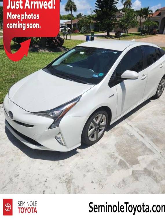 TOYOTA PRIUS 2017 JTDKARFU9H3047378 image