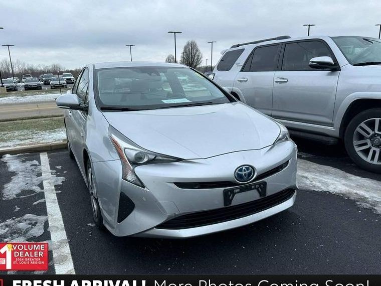 TOYOTA PRIUS 2017 JTDKARFU5H3047927 image