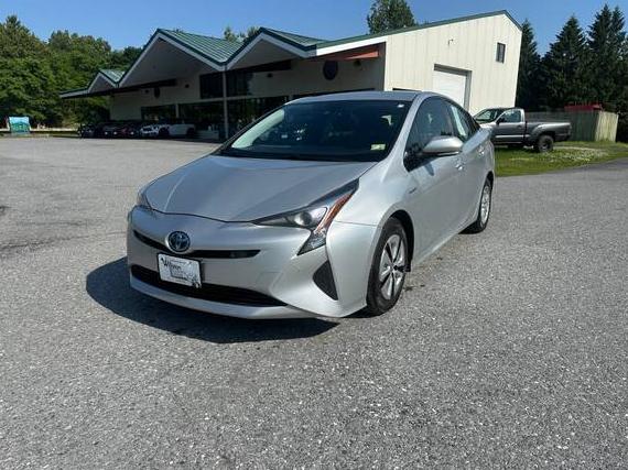 TOYOTA PRIUS 2017 JTDKBRFU6H3040613 image