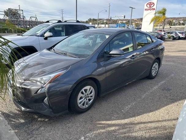 TOYOTA PRIUS 2017 JTDKBRFU1H3574053 image