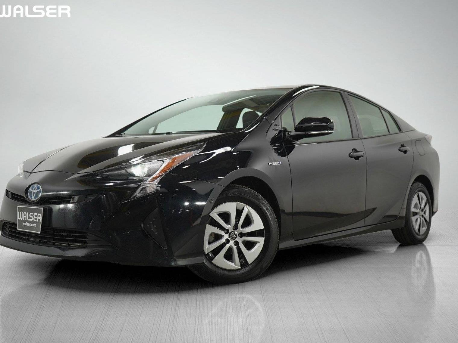 TOYOTA PRIUS 2017 JTDKBRFU7H3041348 image