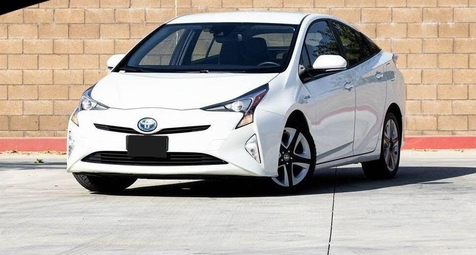 TOYOTA PRIUS 2017 JTDKARFU0H3030386 image