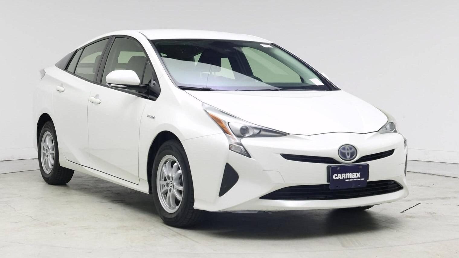 TOYOTA PRIUS 2017 JTDKARFU8H3051065 image