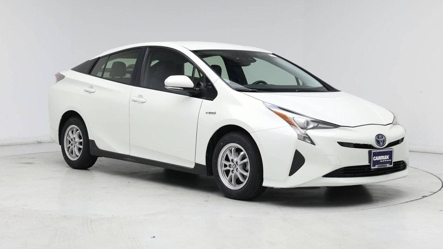 TOYOTA PRIUS 2017 JTDKARFU1H3046239 image