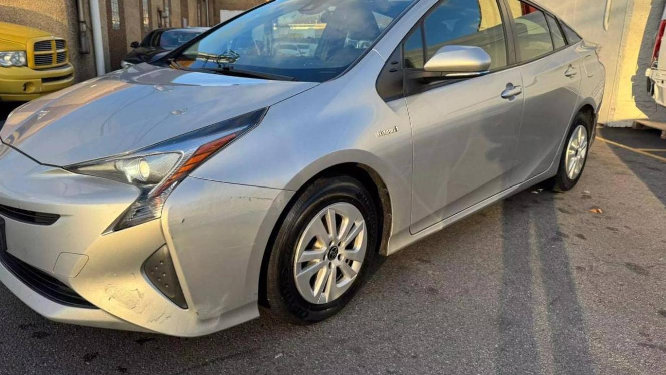 TOYOTA PRIUS 2017 JTDKBRFU0H3026481 image