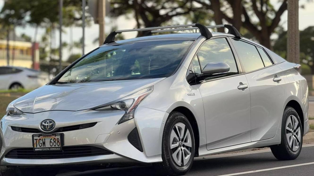 TOYOTA PRIUS 2017 JTDKBRFU6H3577420 image