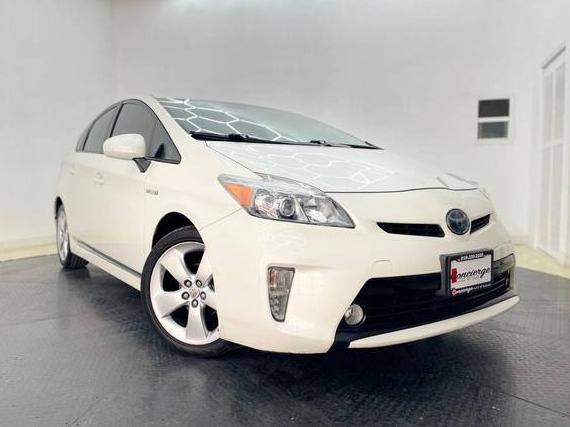TOYOTA PRIUS 2012 JTDKN3DU3C1573076 image