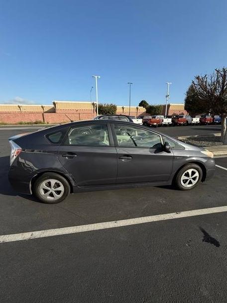 TOYOTA PRIUS 2012 JTDKN3DU4C1482995 image