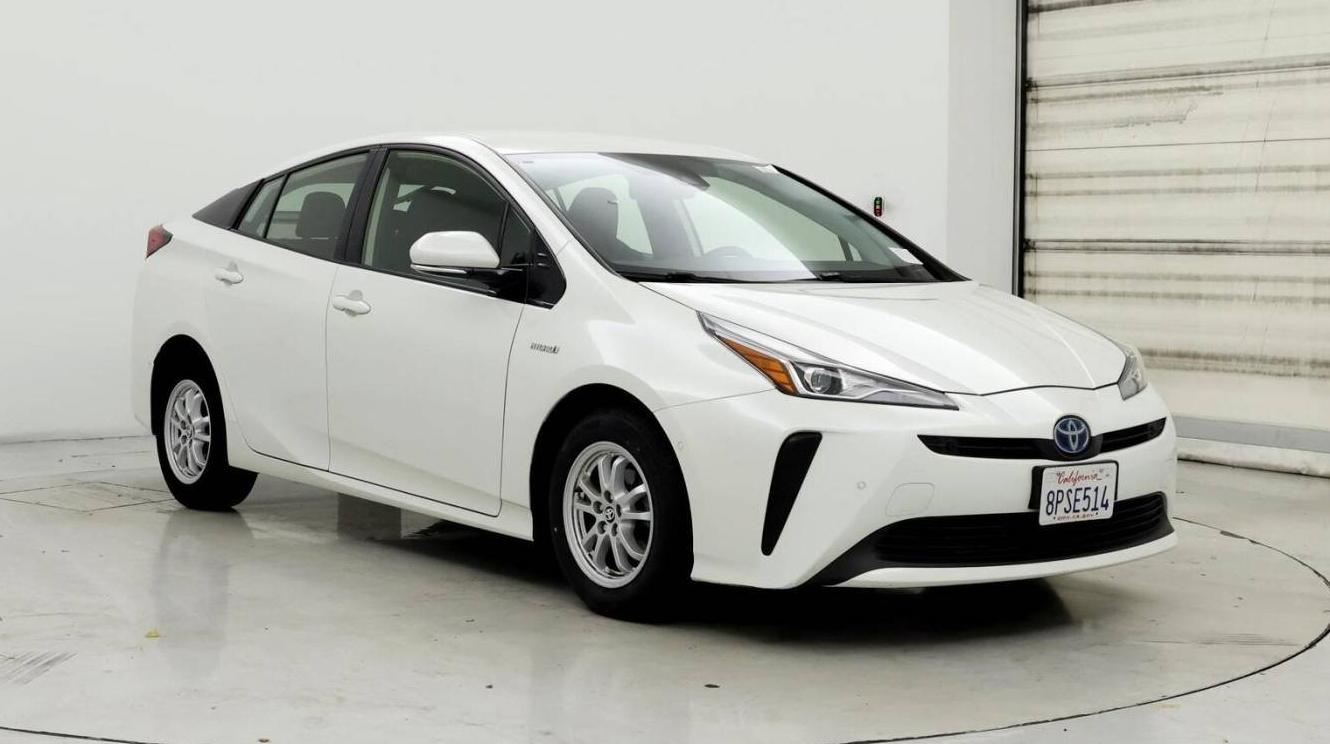 TOYOTA PRIUS 2020 JTDKARFU7L3115640 image