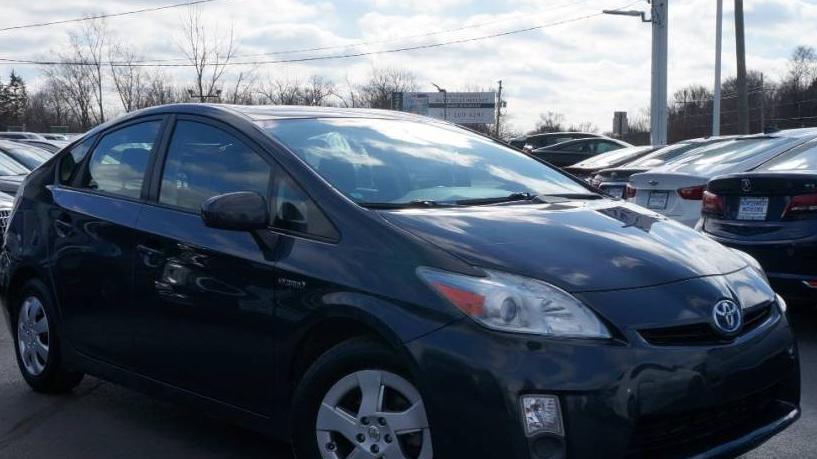 TOYOTA PRIUS 2011 JTDKN3DU7B1444983 image