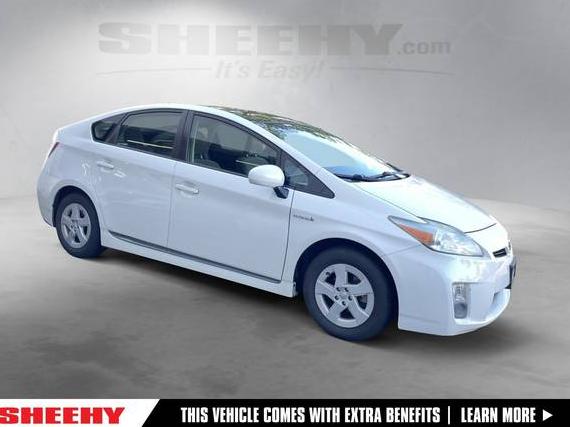 TOYOTA PRIUS 2011 JTDKN3DU9B0311891 image