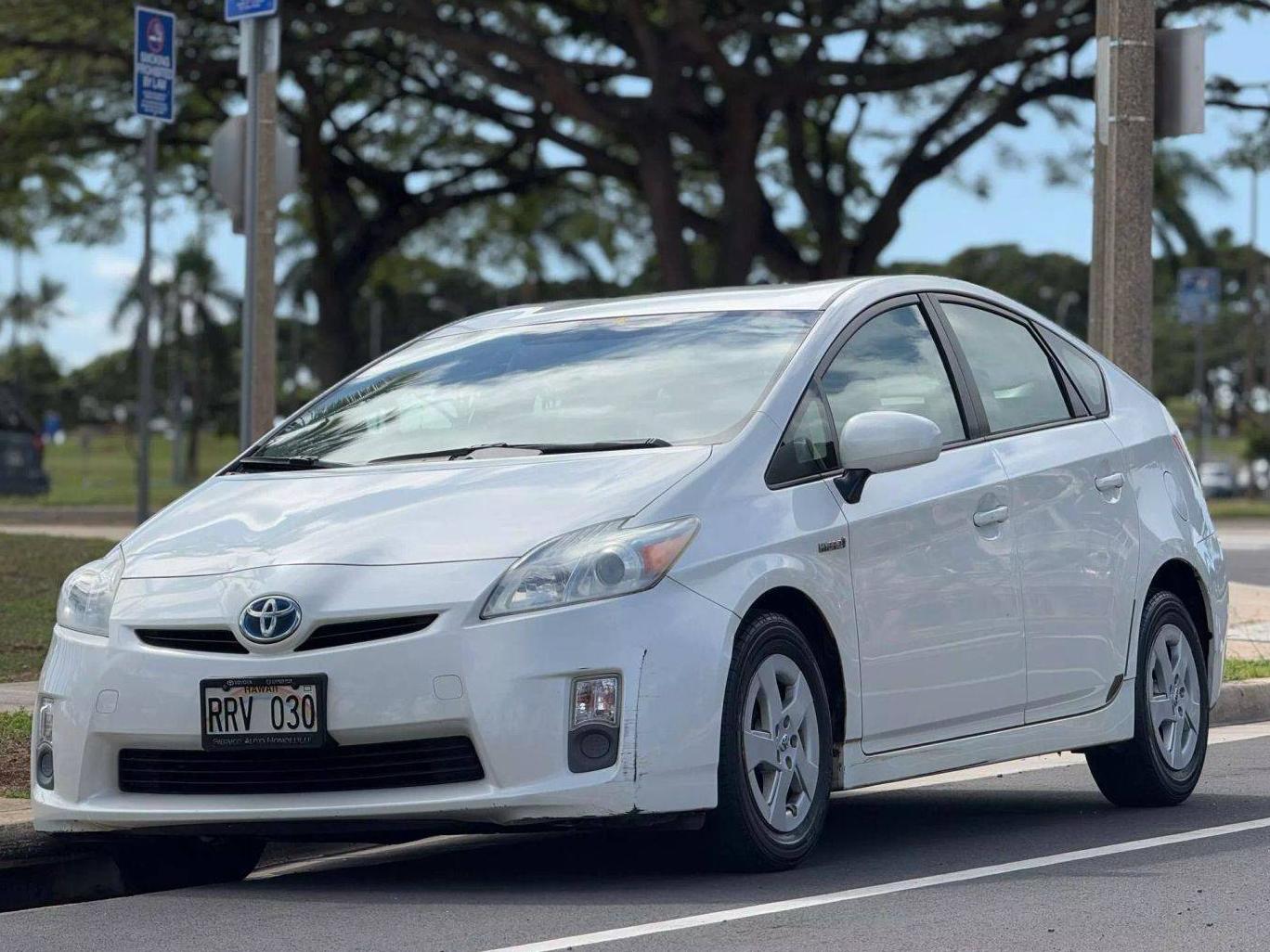 TOYOTA PRIUS 2011 JTDKN3DU8B5354394 image