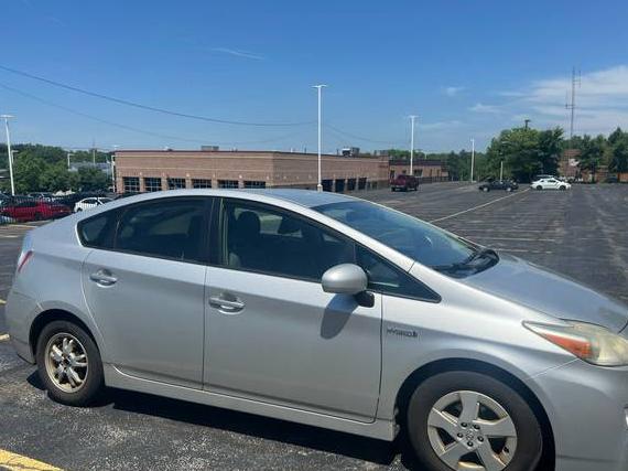TOYOTA PRIUS 2011 JTDKN3DU3B0295042 image