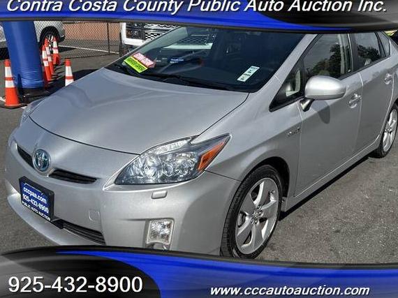 TOYOTA PRIUS 2011 JTDKN3DU2B0289619 image