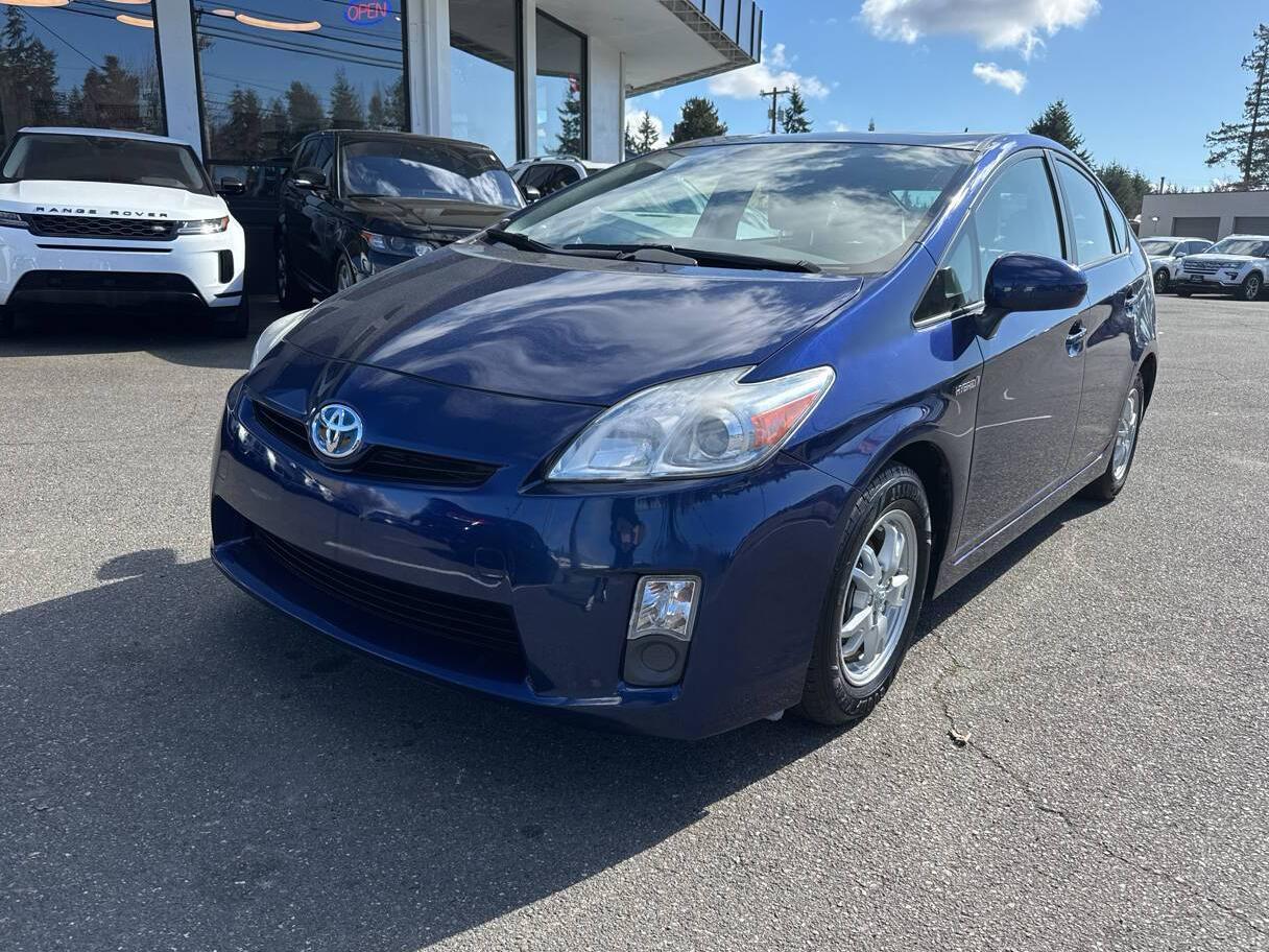 TOYOTA PRIUS 2011 JTDKN3DU7B1475439 image