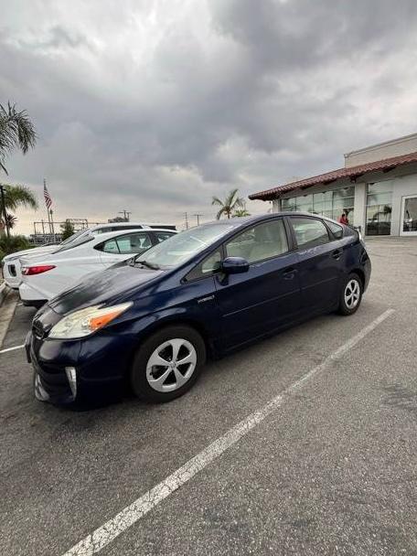 TOYOTA PRIUS 2013 JTDKN3DU9D1635193 image