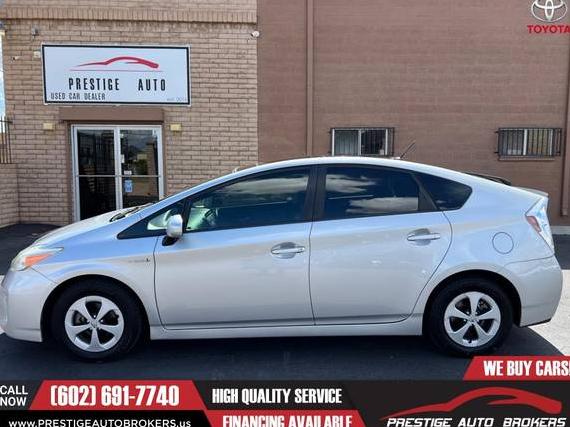 TOYOTA PRIUS 2013 JTDKN3DU6D5684991 image