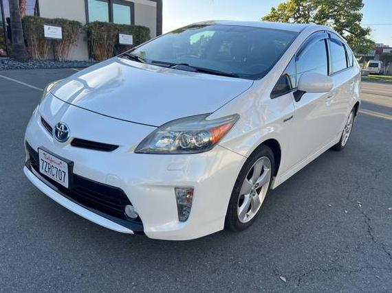 TOYOTA PRIUS 2013 JTDKN3DU8D5586268 image