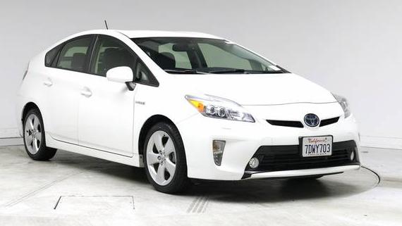 TOYOTA PRIUS 2013 JTDKN3DU0D5570923 image