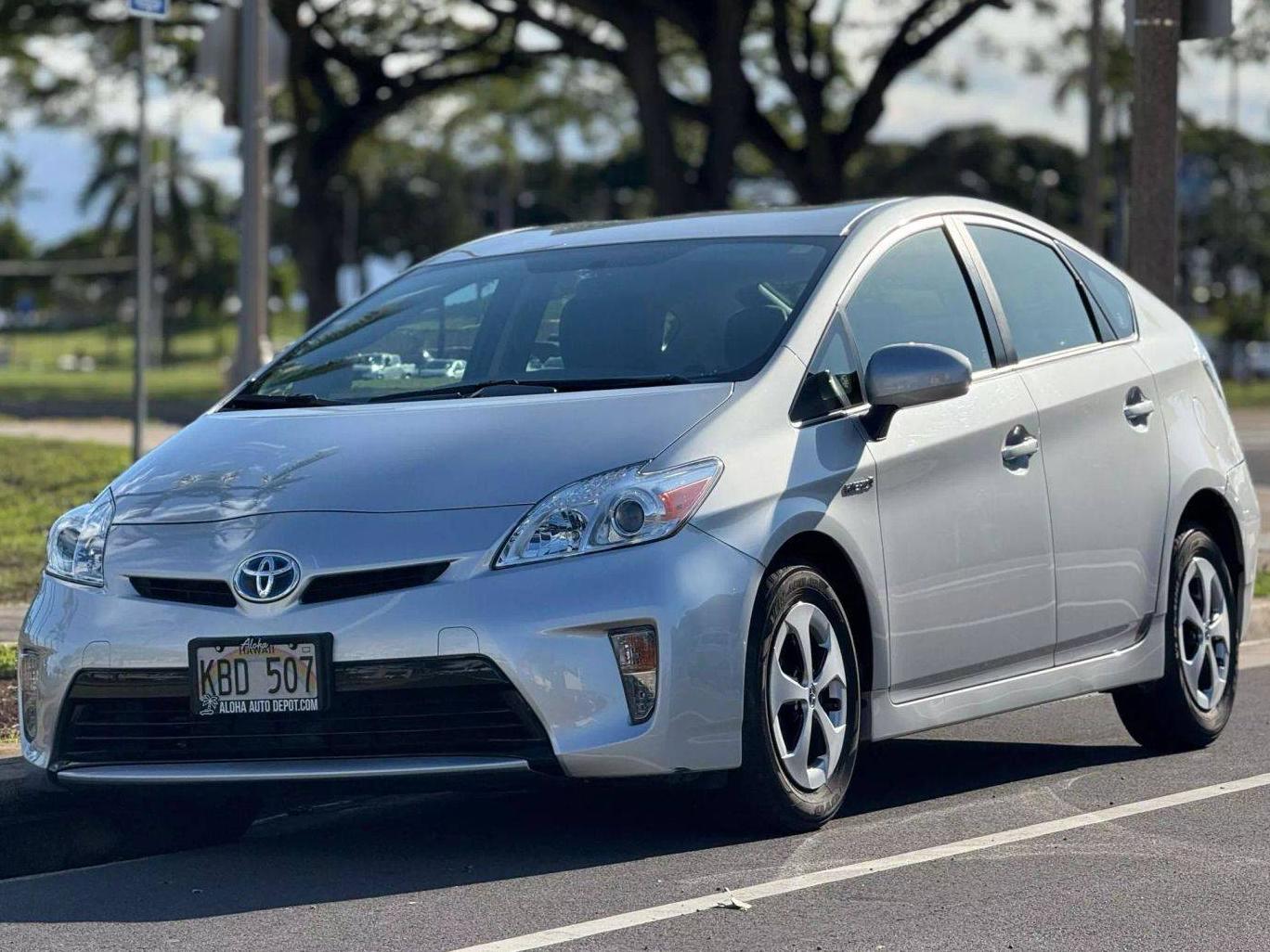 TOYOTA PRIUS 2013 JTDKN3DU6D5624967 image