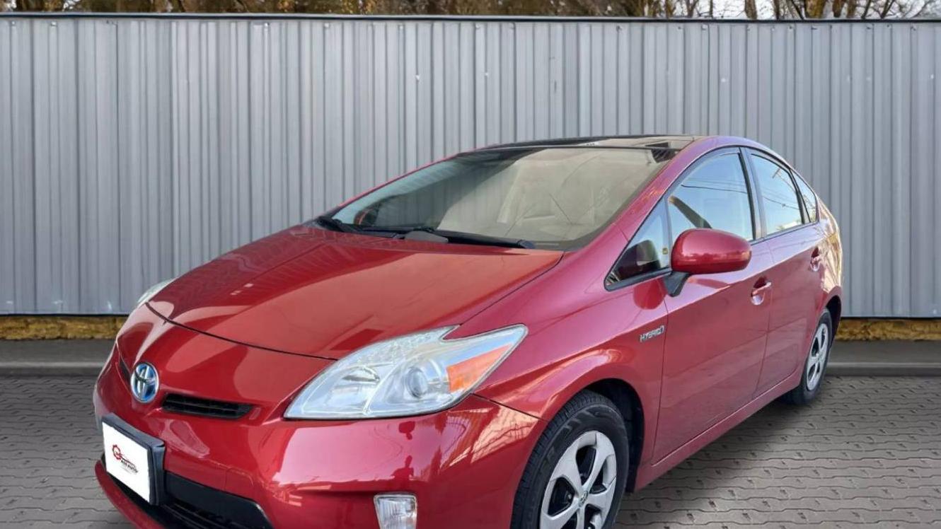 TOYOTA PRIUS 2013 JTDKN3DU6D1669673 image