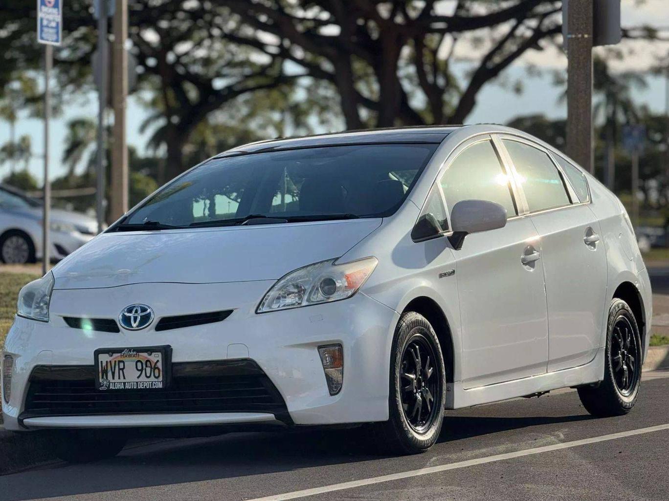 TOYOTA PRIUS 2014 JTDKN3DU6E0393261 image