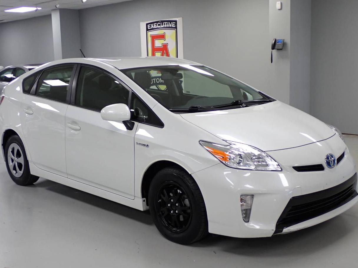 TOYOTA PRIUS 2015 JTDKN3DUXF0481277 image