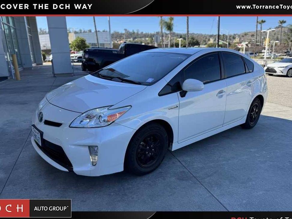 TOYOTA PRIUS 2015 JTDKN3DU7F1987580 image