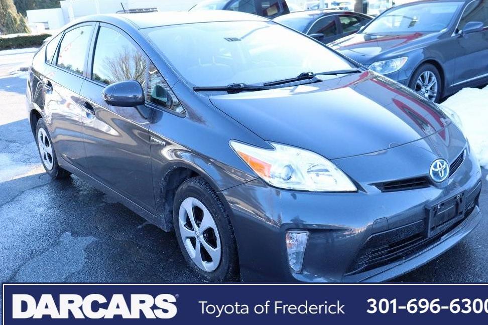 TOYOTA PRIUS 2015 JTDKN3DU7F0424681 image