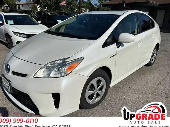 TOYOTA PRIUS 2015 JTDKN3DUXF0437375 image