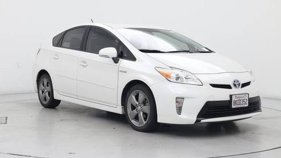 TOYOTA PRIUS 2015 JTDKN3DU8F0425967 image