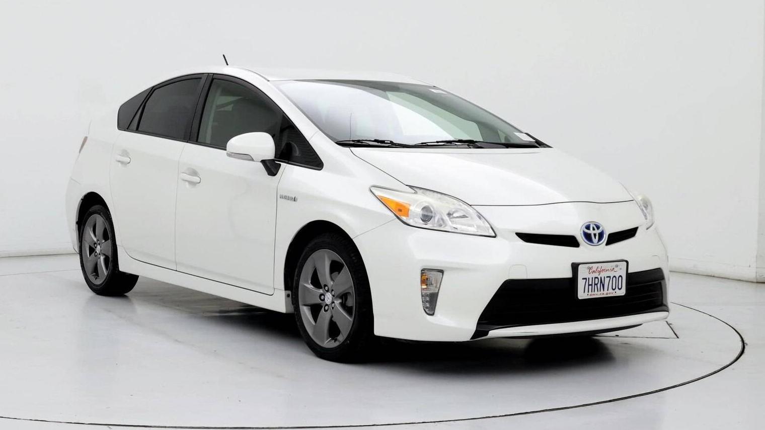 TOYOTA PRIUS 2015 JTDKN3DU2F0406248 image