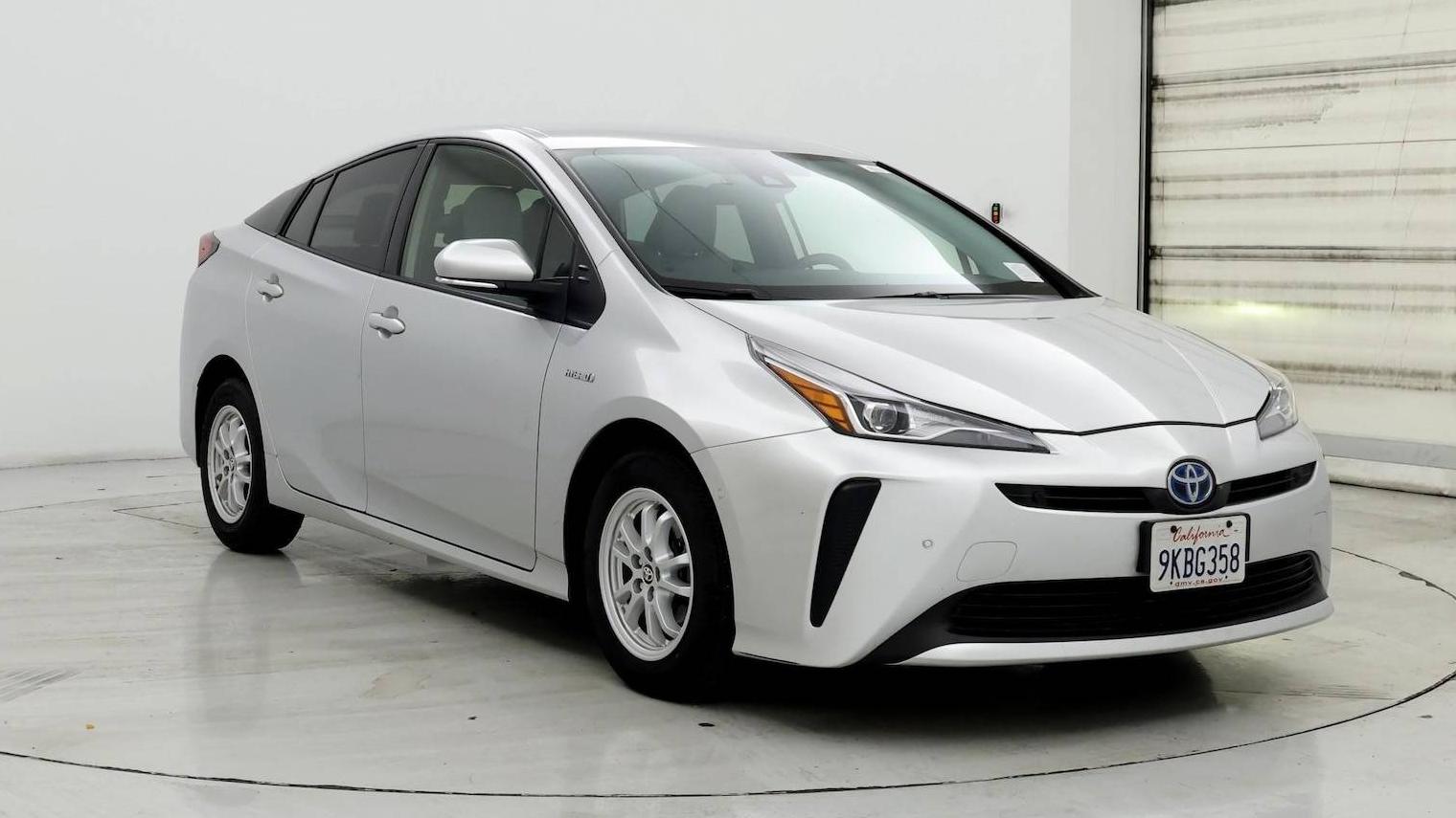 TOYOTA PRIUS 2022 JTDKAMFU0N3181128 image