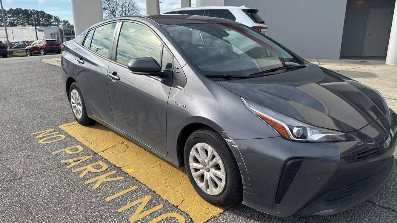 TOYOTA PRIUS 2022 JTDKAMFU1N3173555 image