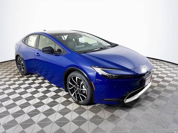 TOYOTA PRIUS 2025 JTDACACU7S3043297 image