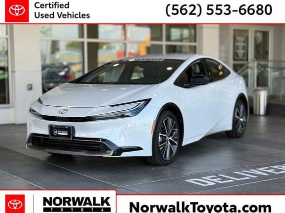 TOYOTA PRIUS 2025 JTDACAAU1S3049700 image