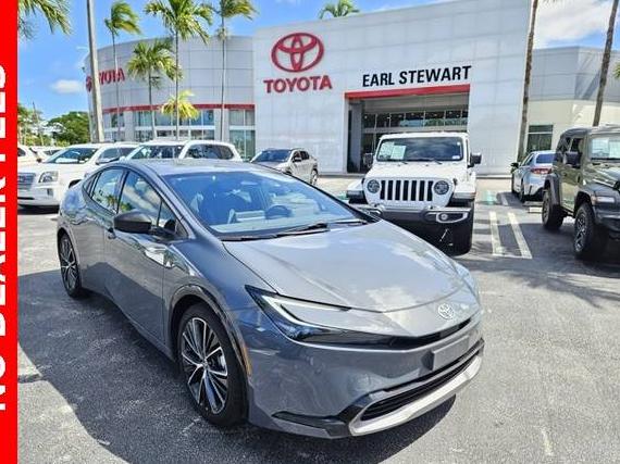 TOYOTA PRIUS 2025 JTDACAAU9S3057415 image