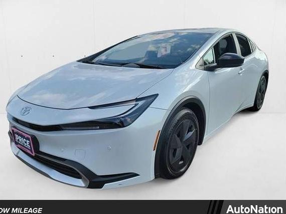 TOYOTA PRIUS 2025 JTDACACUXS3041821 image