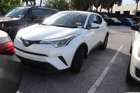 TOYOTA C-HR 2019 NMTKHMBX5KR085774 image