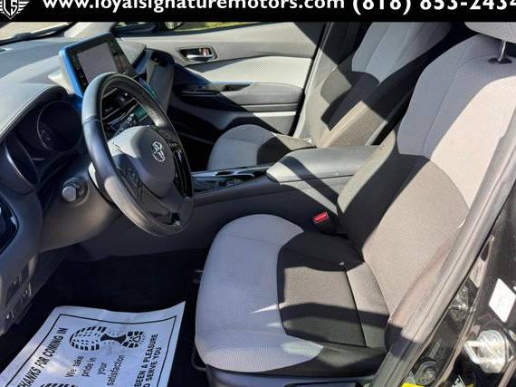 TOYOTA C-HR 2019 JTNKHMBX9K1030190 image